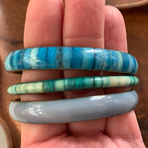 Set of 3 Vintage Bangle Bracelets-Two with Inlayed Stones, 1 Enameled on Bronze - Picture 3 of 6